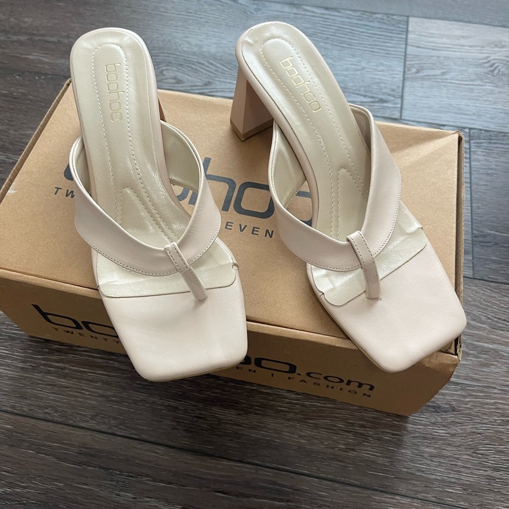 Boohoo Beige Women's Heeled Sandals